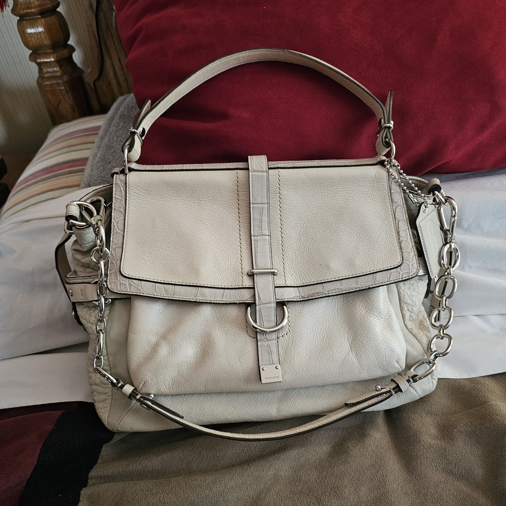 Vintage Y2K Cream Coach Madison Eva Pinnacle Leather Handbag